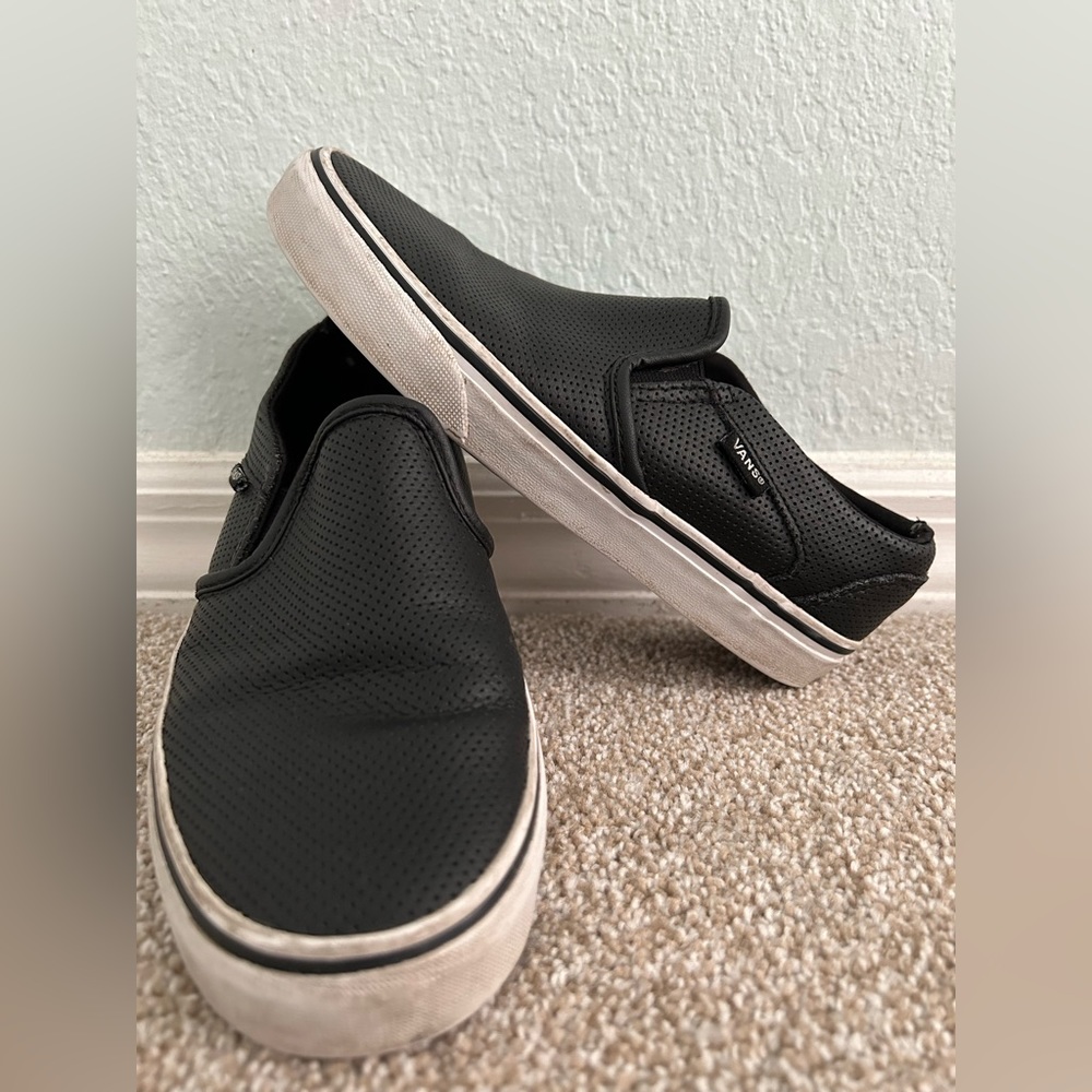 Vans slip on